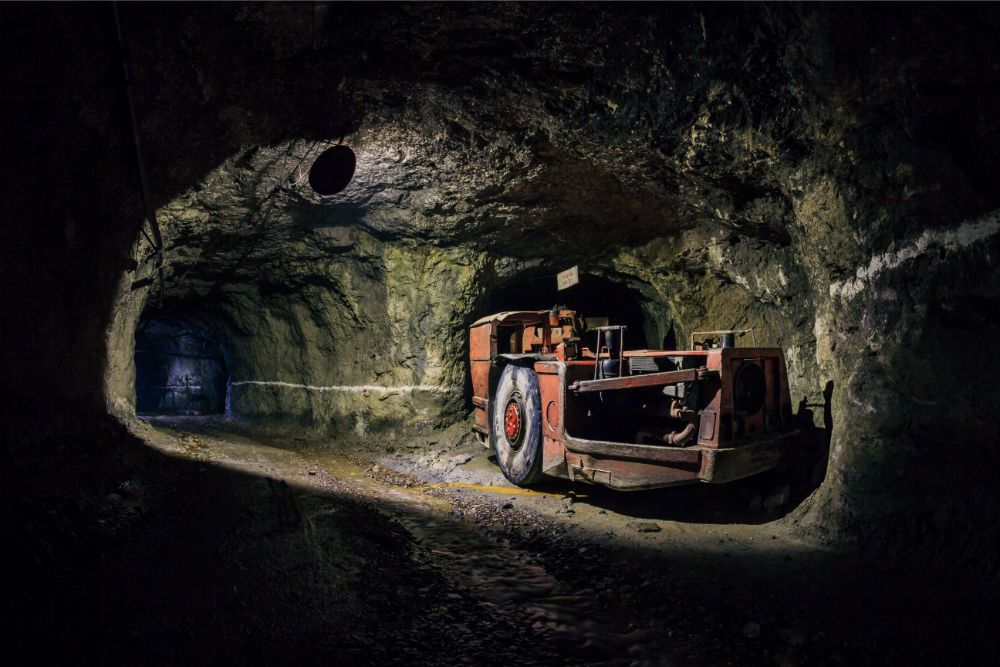 Important Mining Equipment And How To Extend Their Service Lifespan