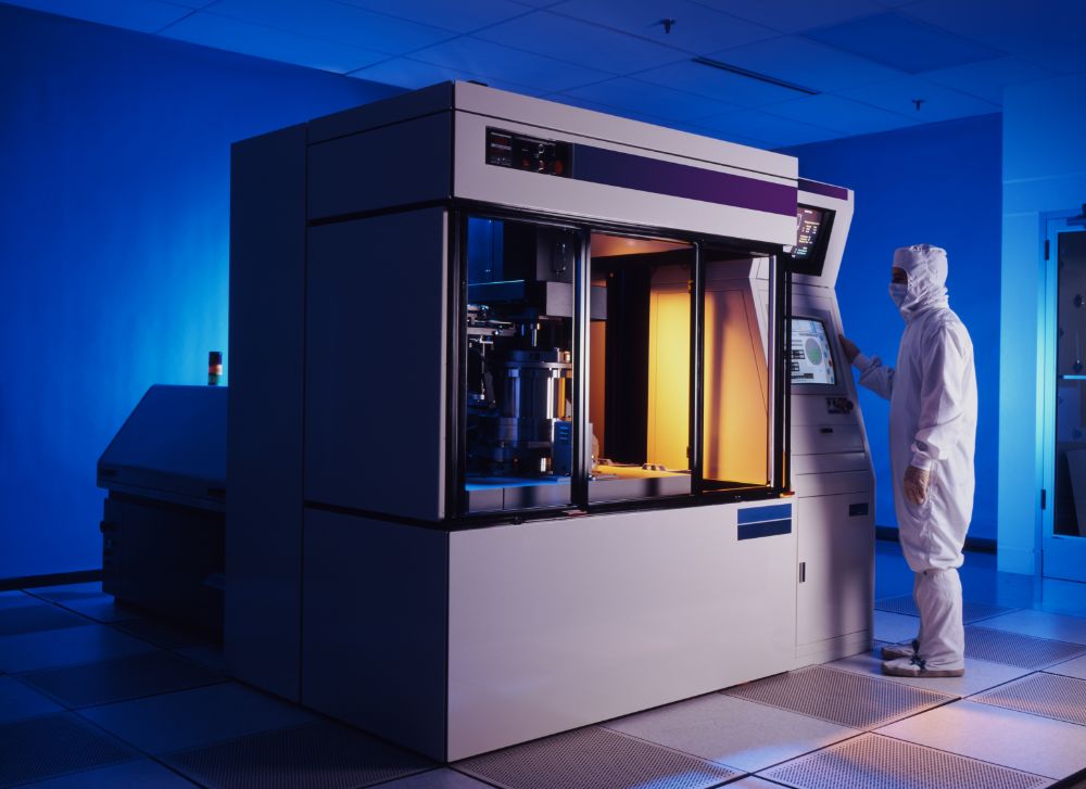 Why Should You Choose Vacuum Metallizing Processes?